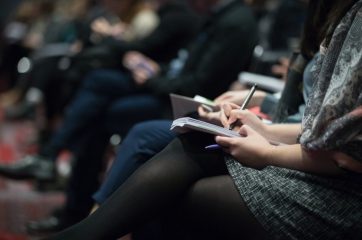 Reconhecida por nossa eficiência em marketing e estratégia de conferências, seminários e workshops.